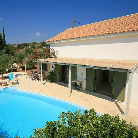 Petalida Ideales Mousata